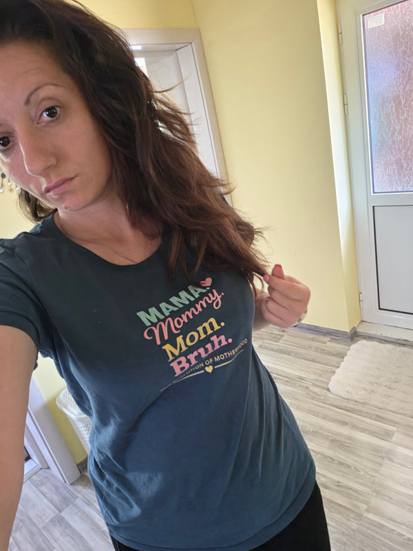 Customer in Kiksy sweatshirt