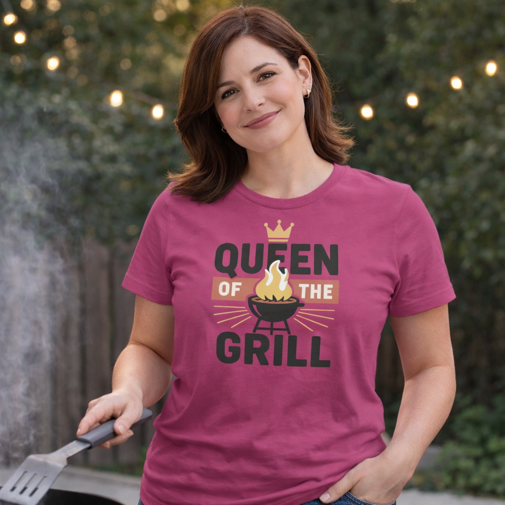 ''Queen of the Grill Women's T‑Shirt