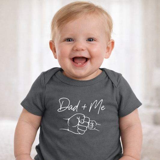 ''Dad & Me'' Baby Bodysuit